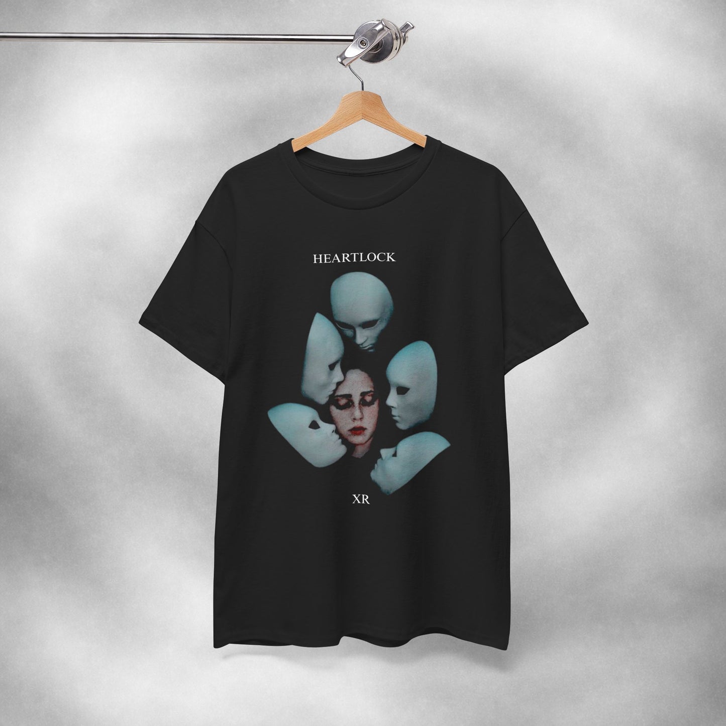 HEARTLOCK XR | Graphic Tee